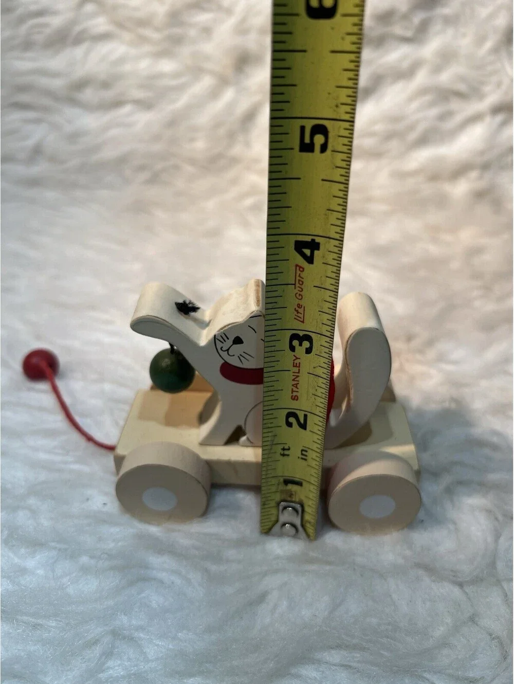 charming white wooden cat pull toy Ornament